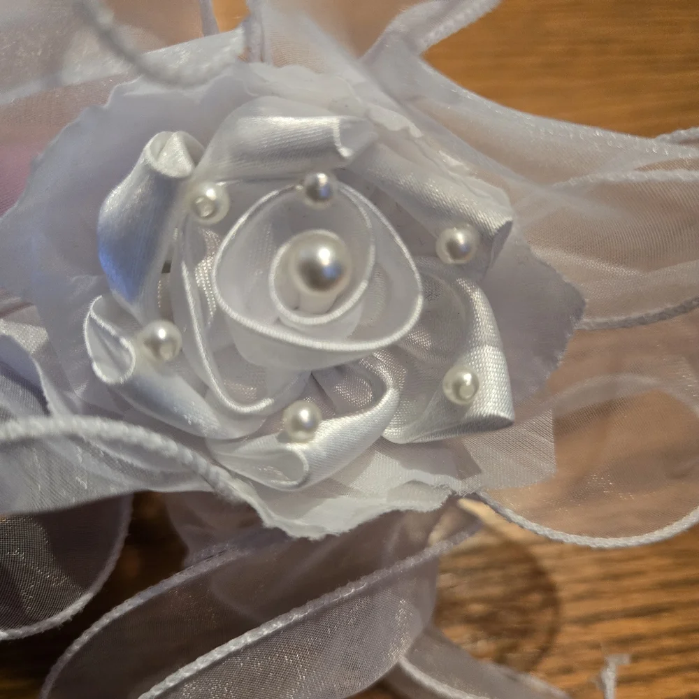 Girl's First Communion/Wedding Party White Hair Clip